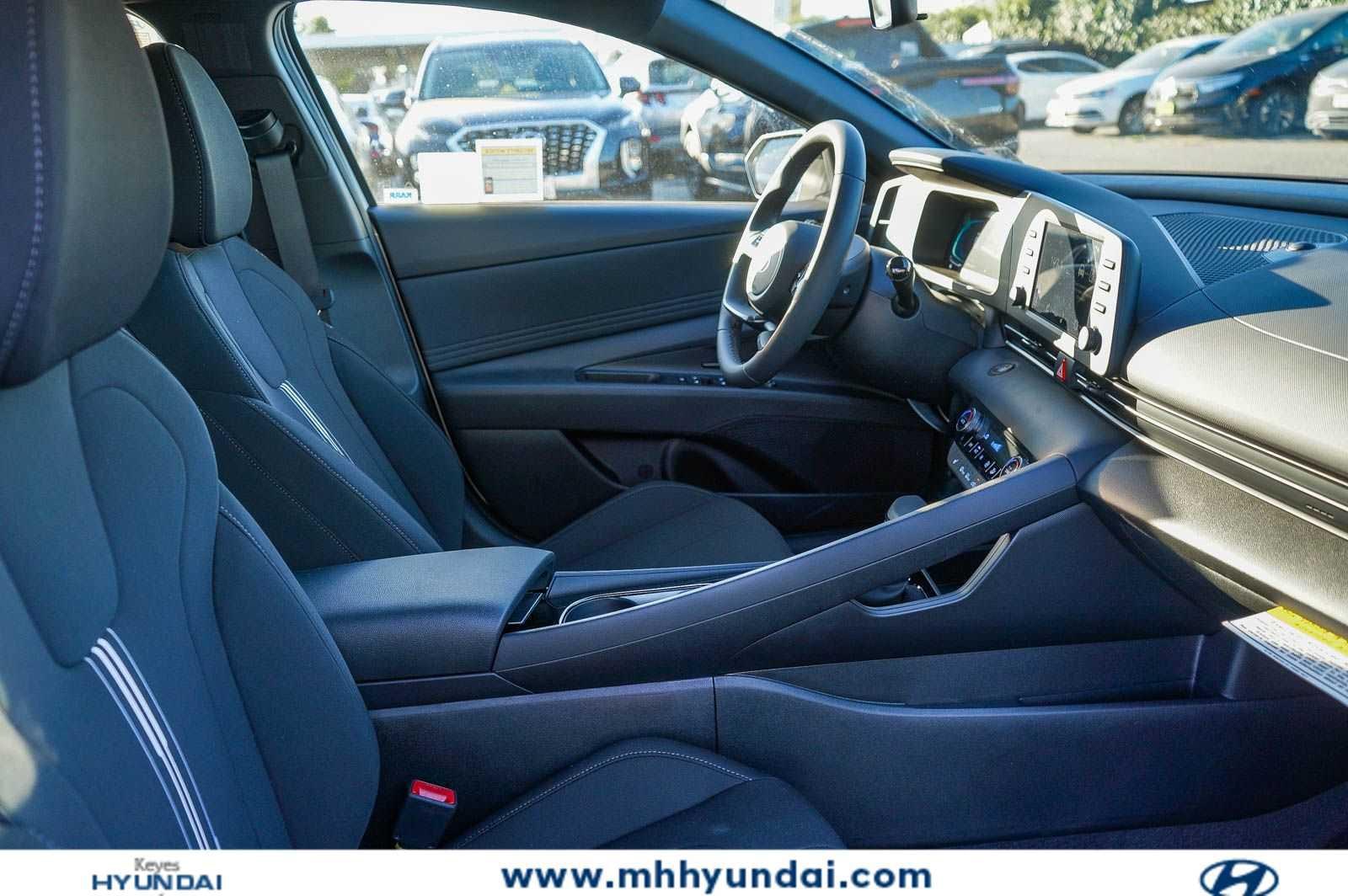 Thumbnail: 2026 Hyundai Elantra - 19