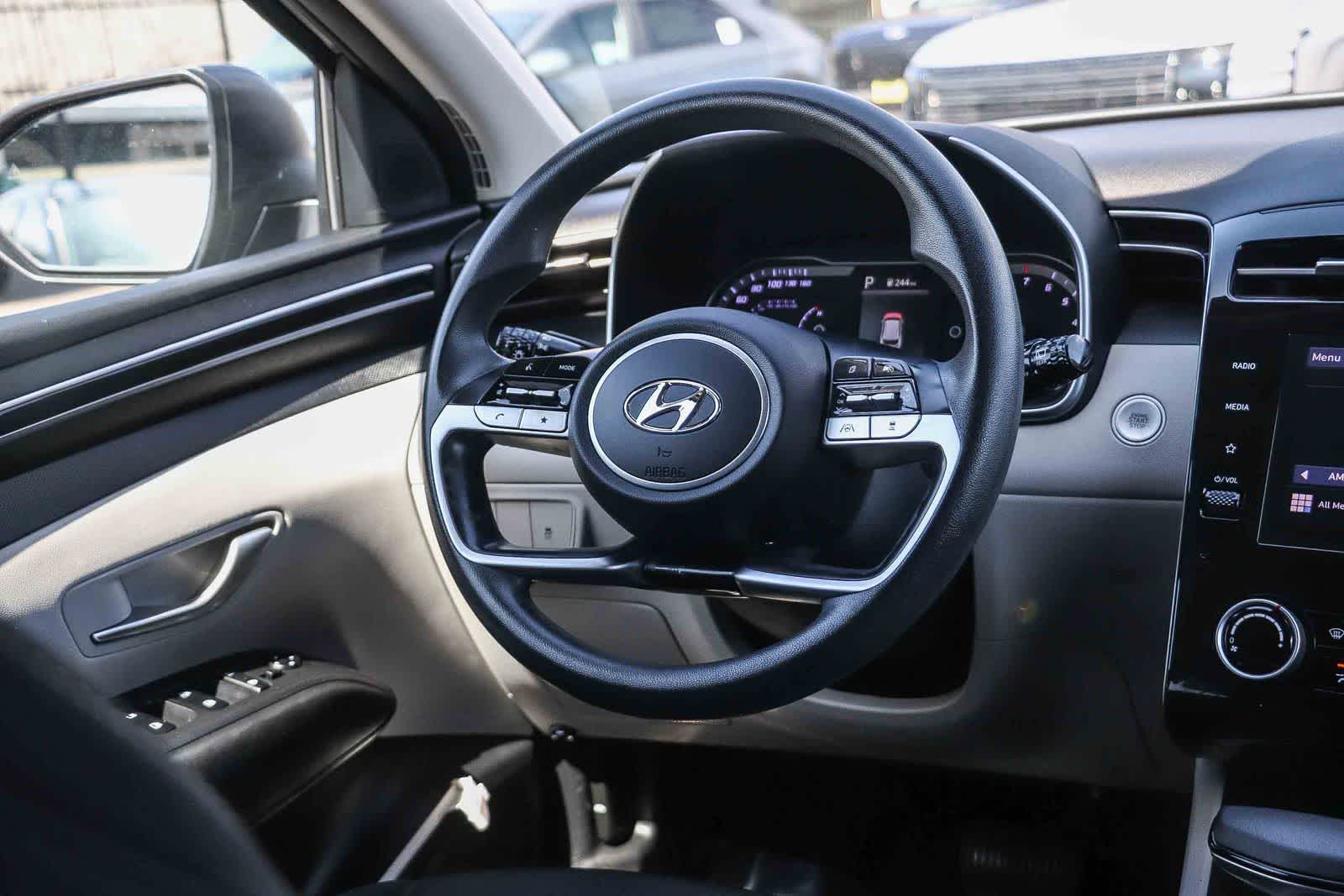 Thumbnail: 2022 Hyundai Tucson - 14