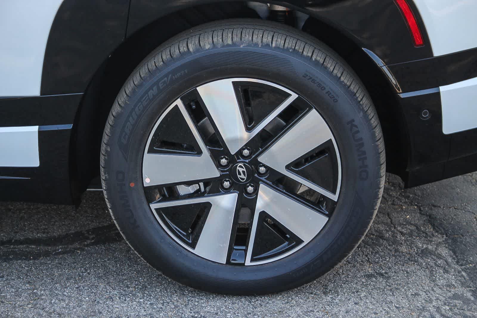 Thumbnail: 2026 Hyundai Ioniq - 8