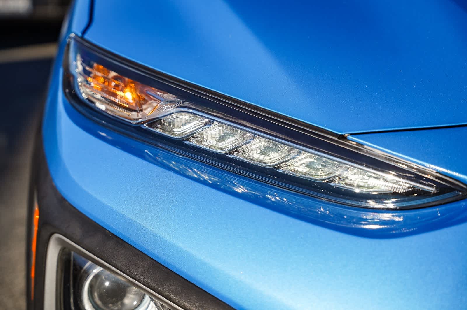 Thumbnail: 2020 Hyundai Kona - 4