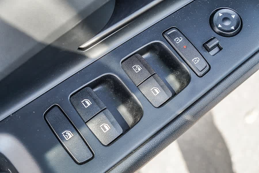 Thumbnail: 2025 Hyundai Elantra - 24