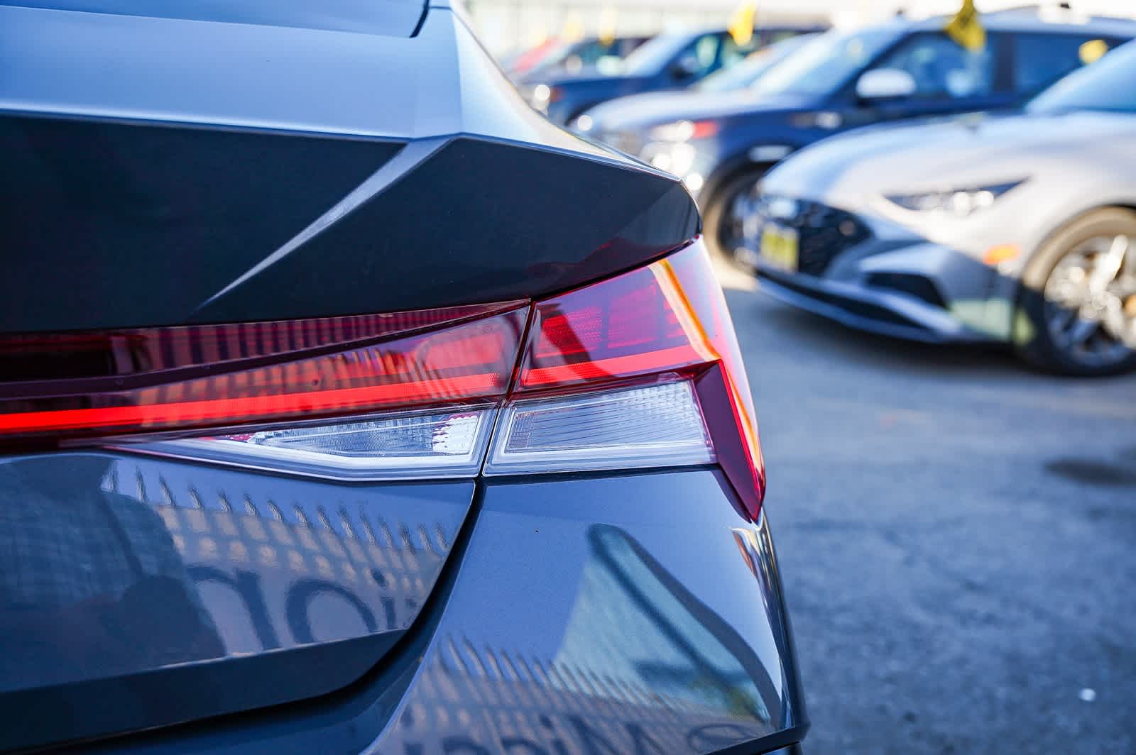 Thumbnail: 2024 Hyundai Elantra - 11