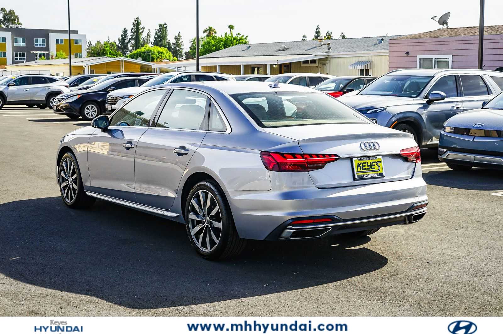 Thumbnail: 2020 Audi A4 - 2