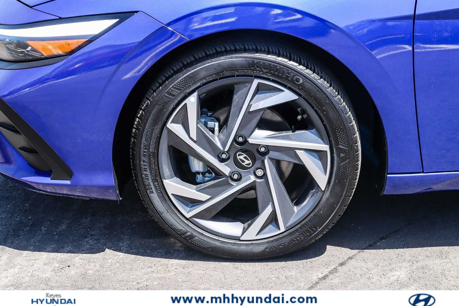 Thumbnail: 2025 Hyundai Elantra - 6