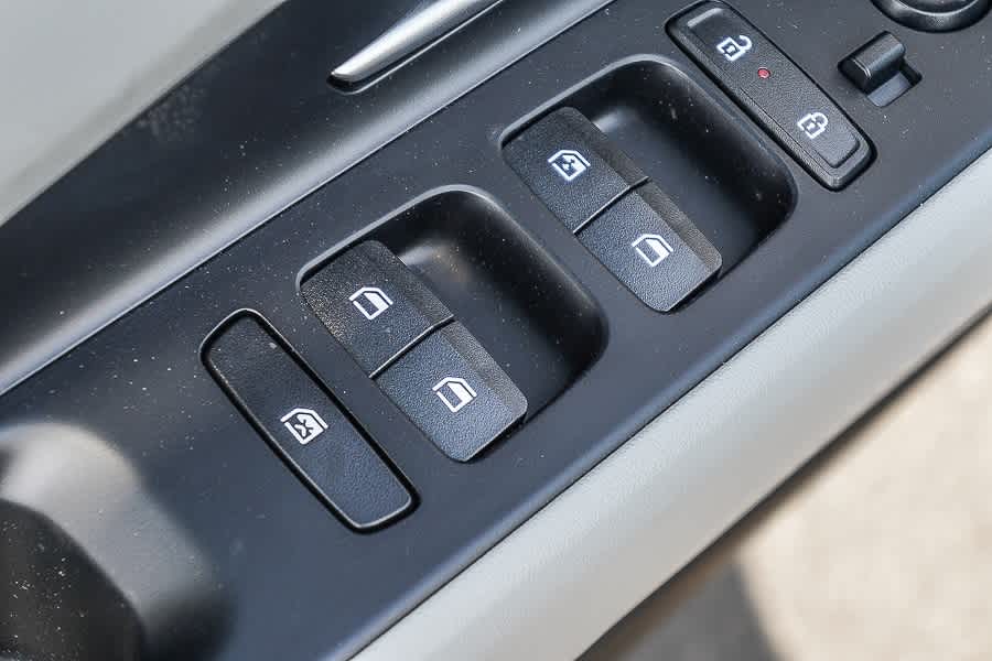 Thumbnail: 2025 Hyundai Elantra - 28