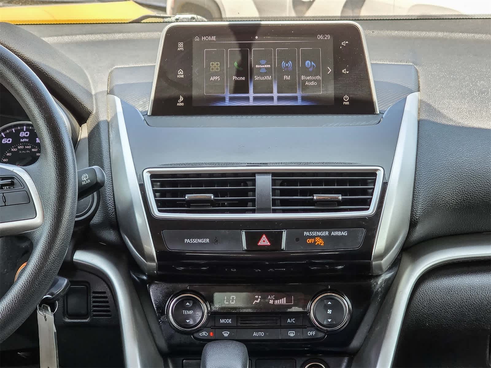 Thumbnail: 2019 Mitsubishi Eclipse Cross - 16