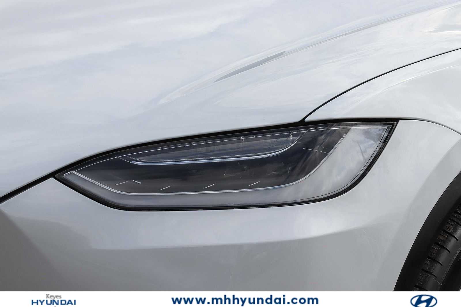 Thumbnail: 2019 Tesla Model X - 7
