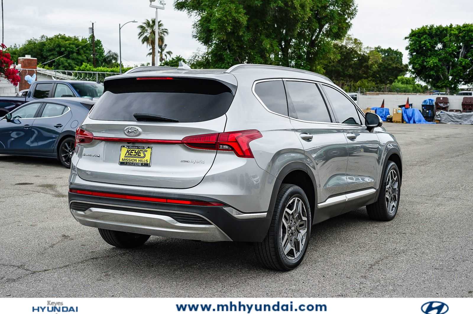 Thumbnail: 2023 Hyundai Santa Fe - 4