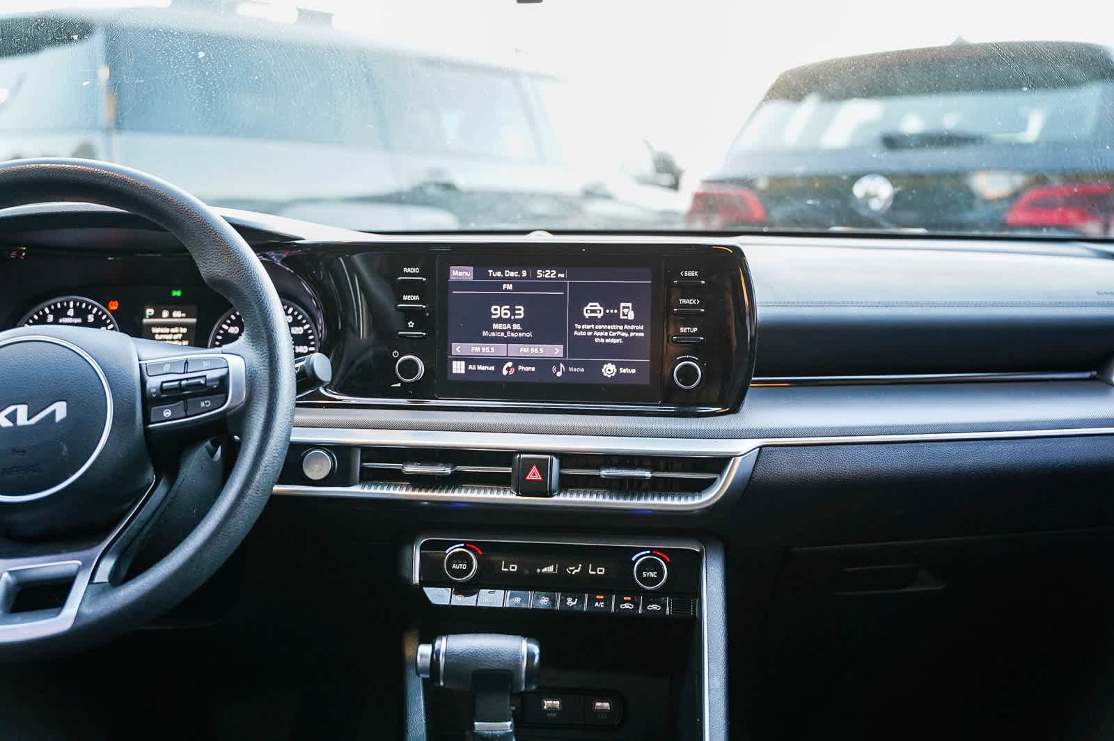 Thumbnail: 2022 Kia K5 - 9