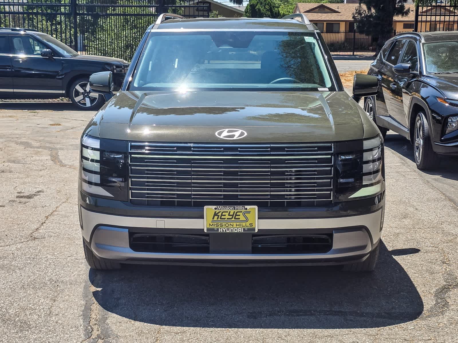 2026 Hyundai Palisade SEL photo 2