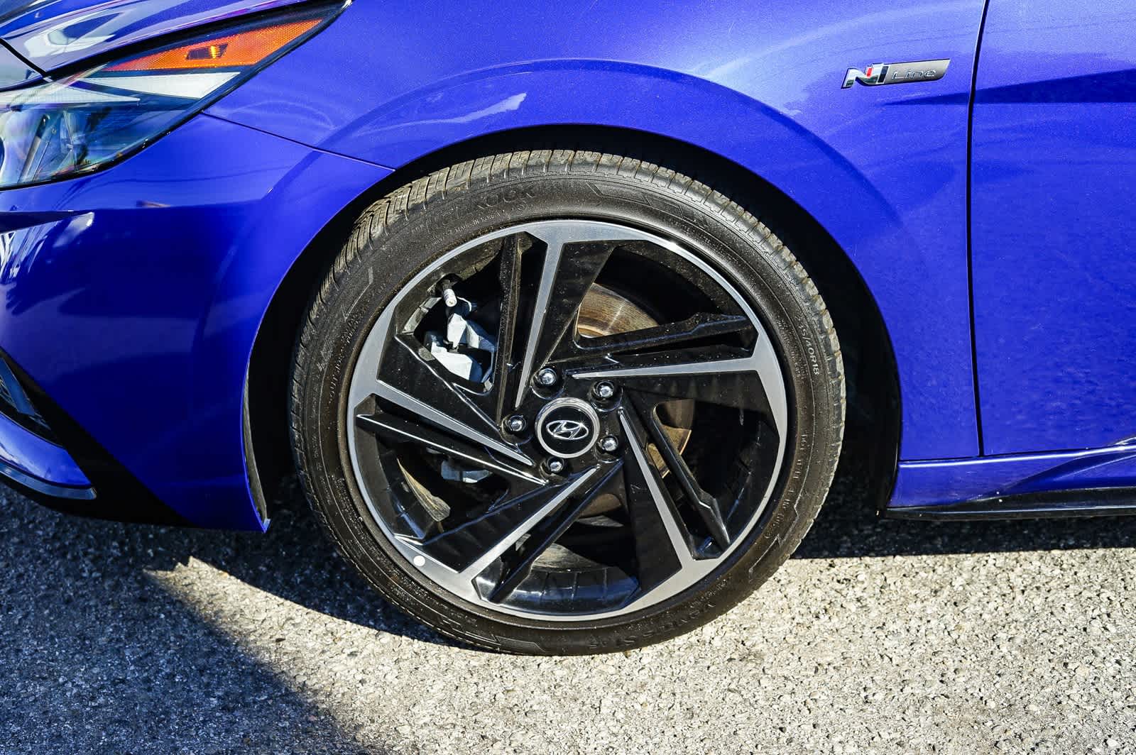 Thumbnail: 2023 Hyundai Elantra - 6