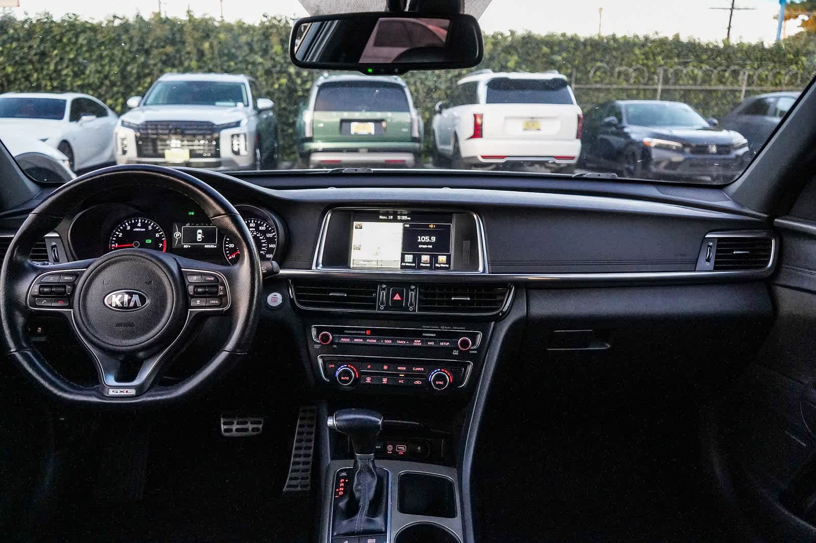 Thumbnail: 2016 Kia Optima - 12