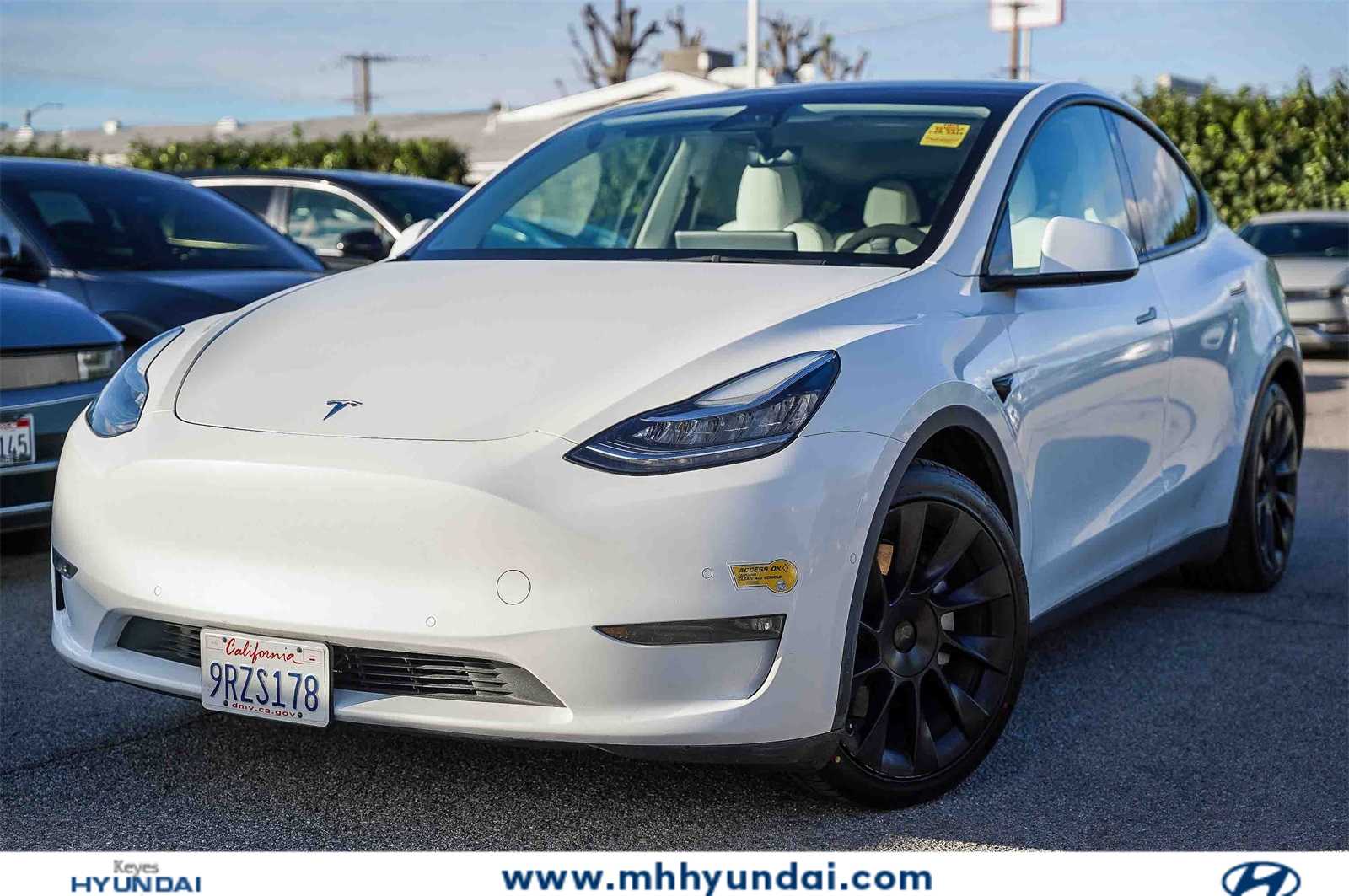 2022 Tesla Model Y Long Range -
                  Mission Hills, CA