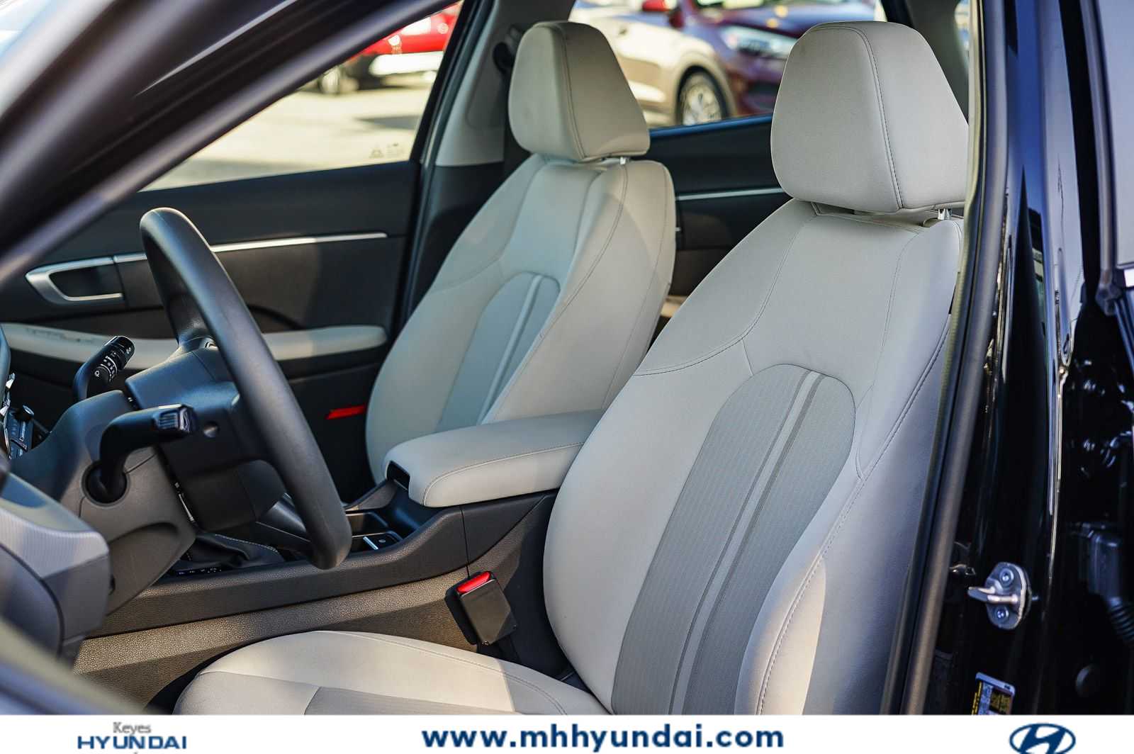 Thumbnail: 2025 Hyundai Sonata - 16