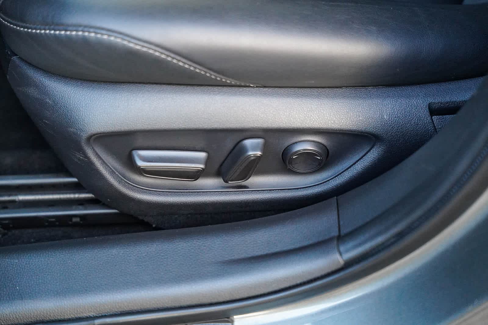 Thumbnail: 2023 Toyota Mirai - 20