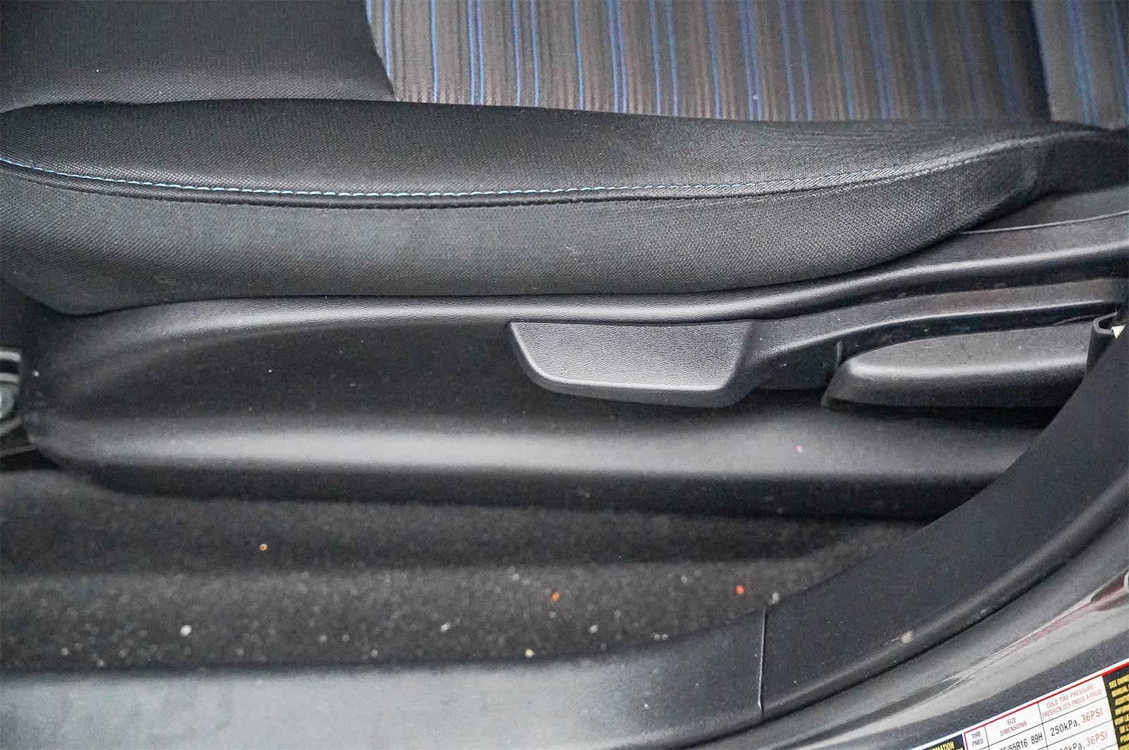 Thumbnail: 2022 Nissan Leaf - 20