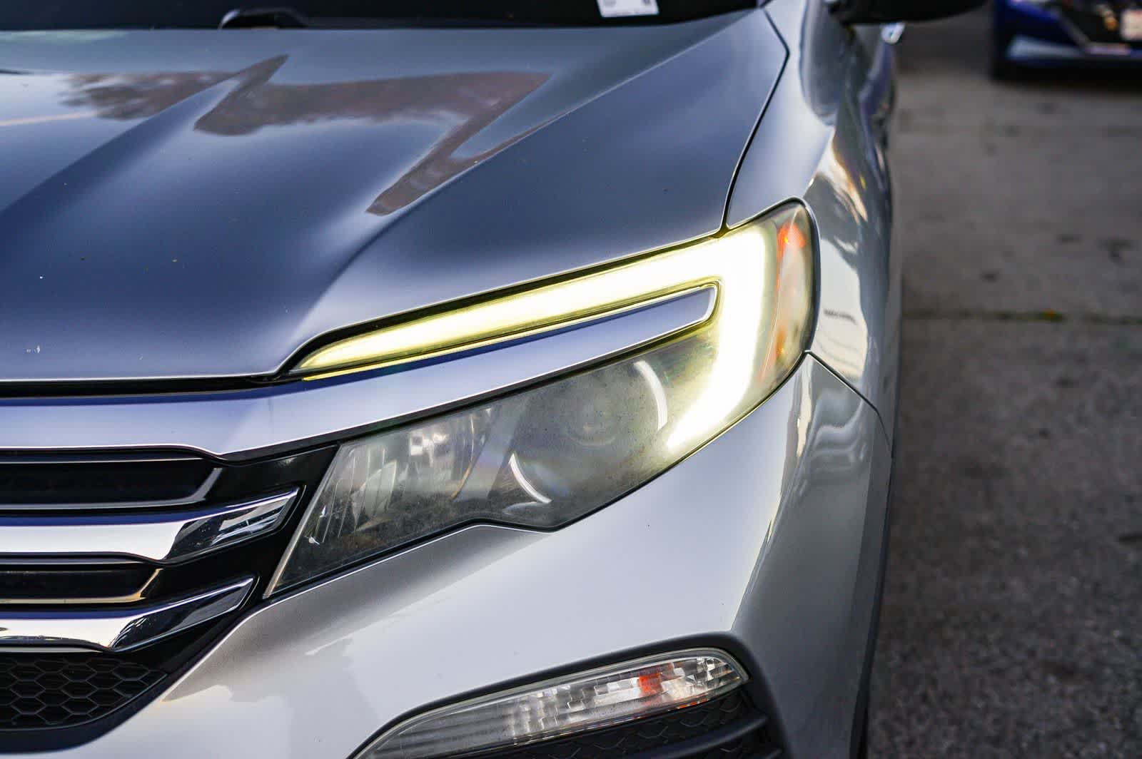 Thumbnail: 2017 Honda Pilot - 7