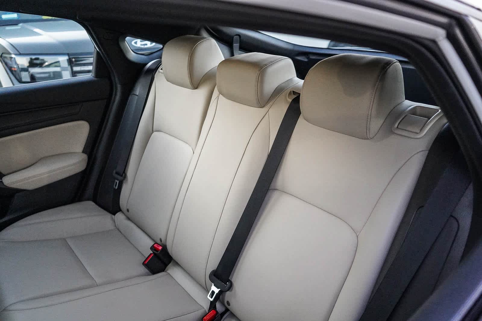 Thumbnail: 2023 Acura Integra - 16