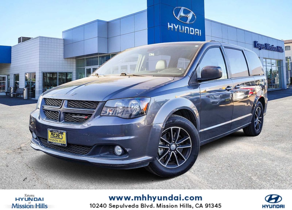 Used 2018 Dodge Grand Caravan GT Van Passenger Van