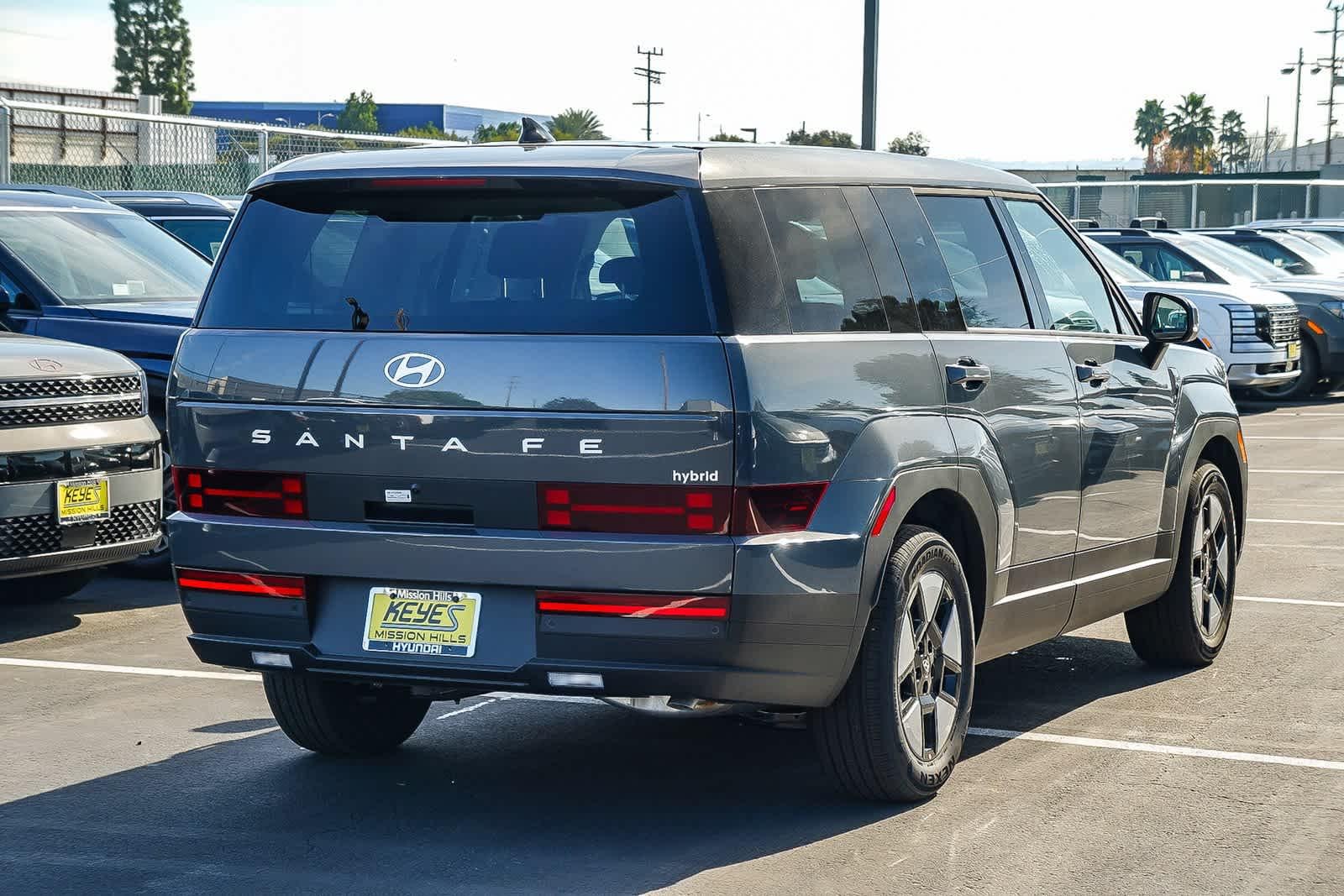 Thumbnail: 2026 Hyundai Santa Fe - 4