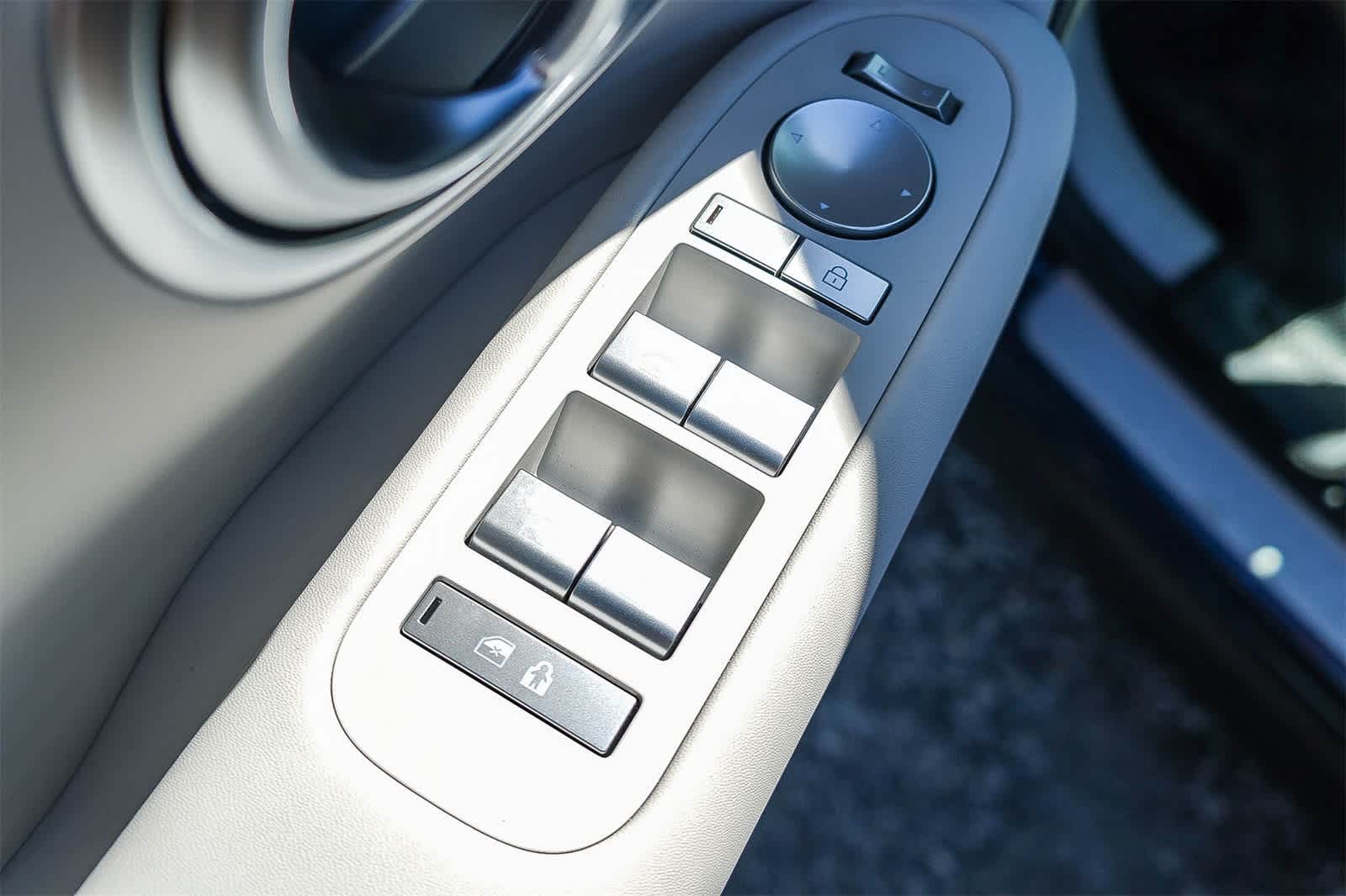 Thumbnail: 2026 Hyundai Ioniq - 24