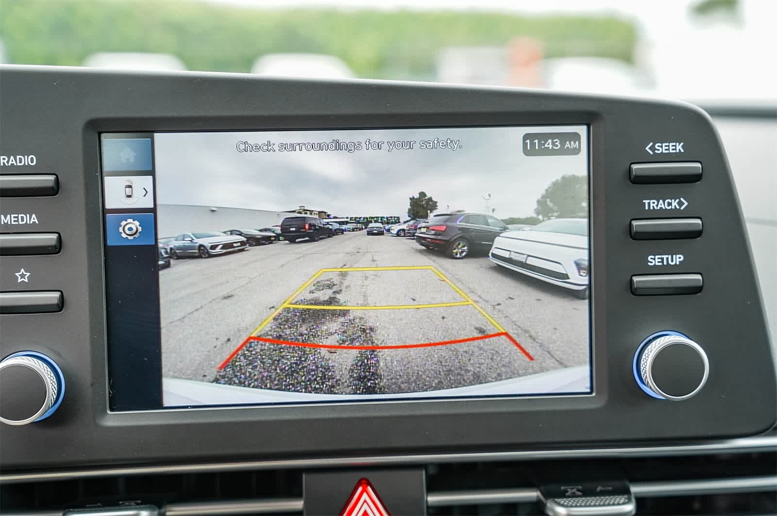 Thumbnail: 2025 Hyundai Elantra - 22