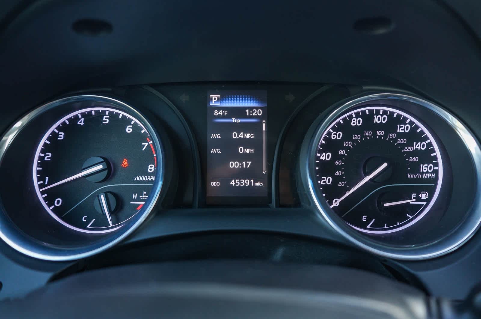 Thumbnail: 2019 Toyota Camry - 24