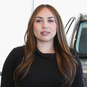 Staff member Karina Morales from ID_ee22b9ada12a