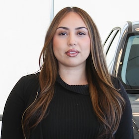 Staff member Karina Morales from ID_ee22b9ada12a