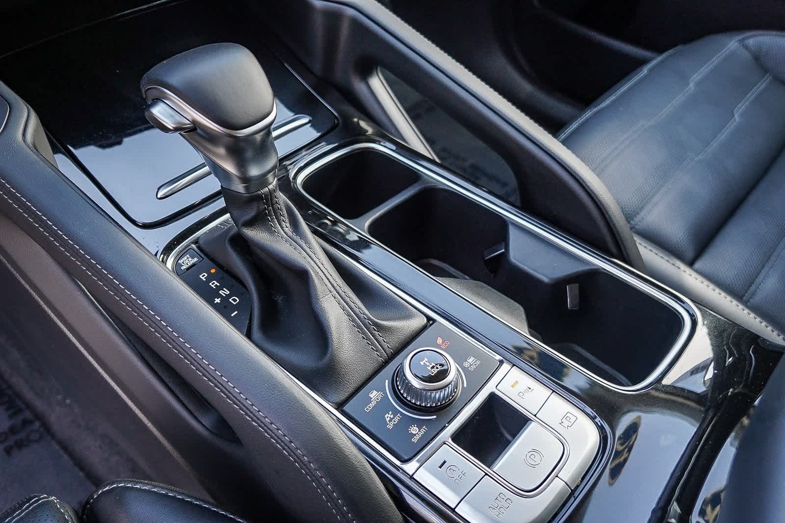 Thumbnail: 2024 Kia Telluride - 16