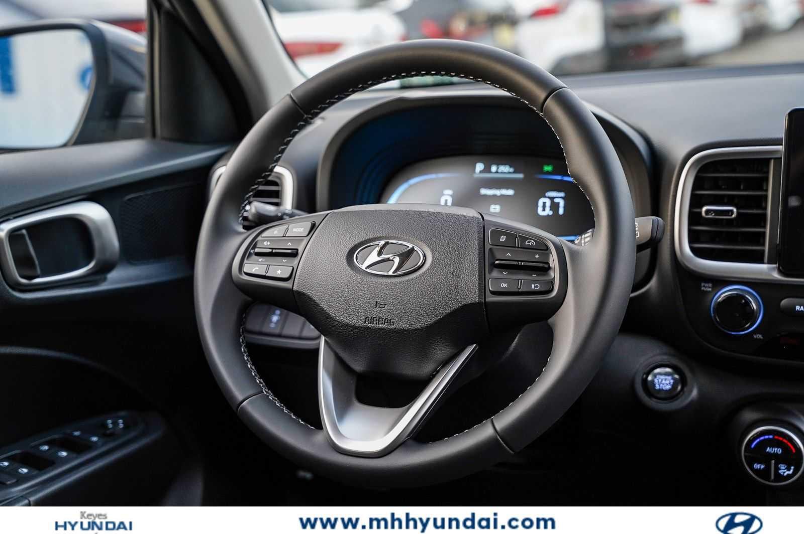 Thumbnail: 2026 Hyundai Venue - 17