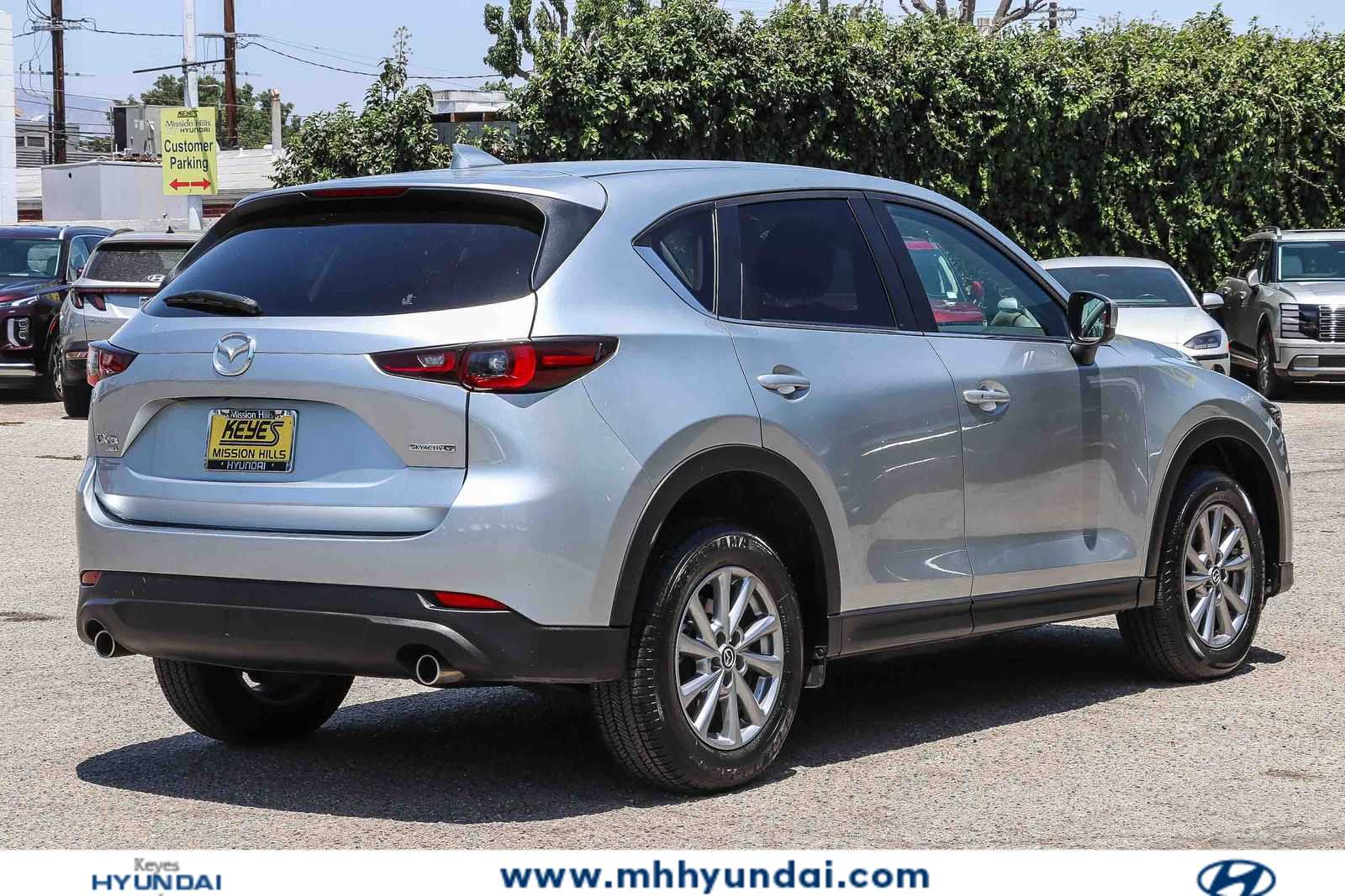 Thumbnail: 2023 Mazda CX-5 - 3