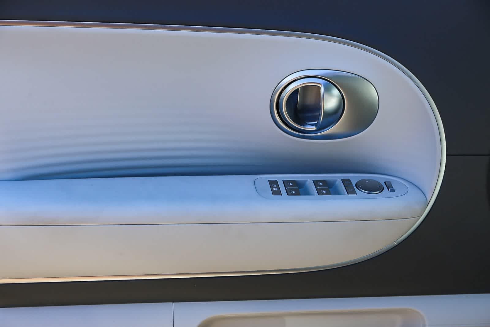 Thumbnail: 2026 Hyundai Ioniq - 23