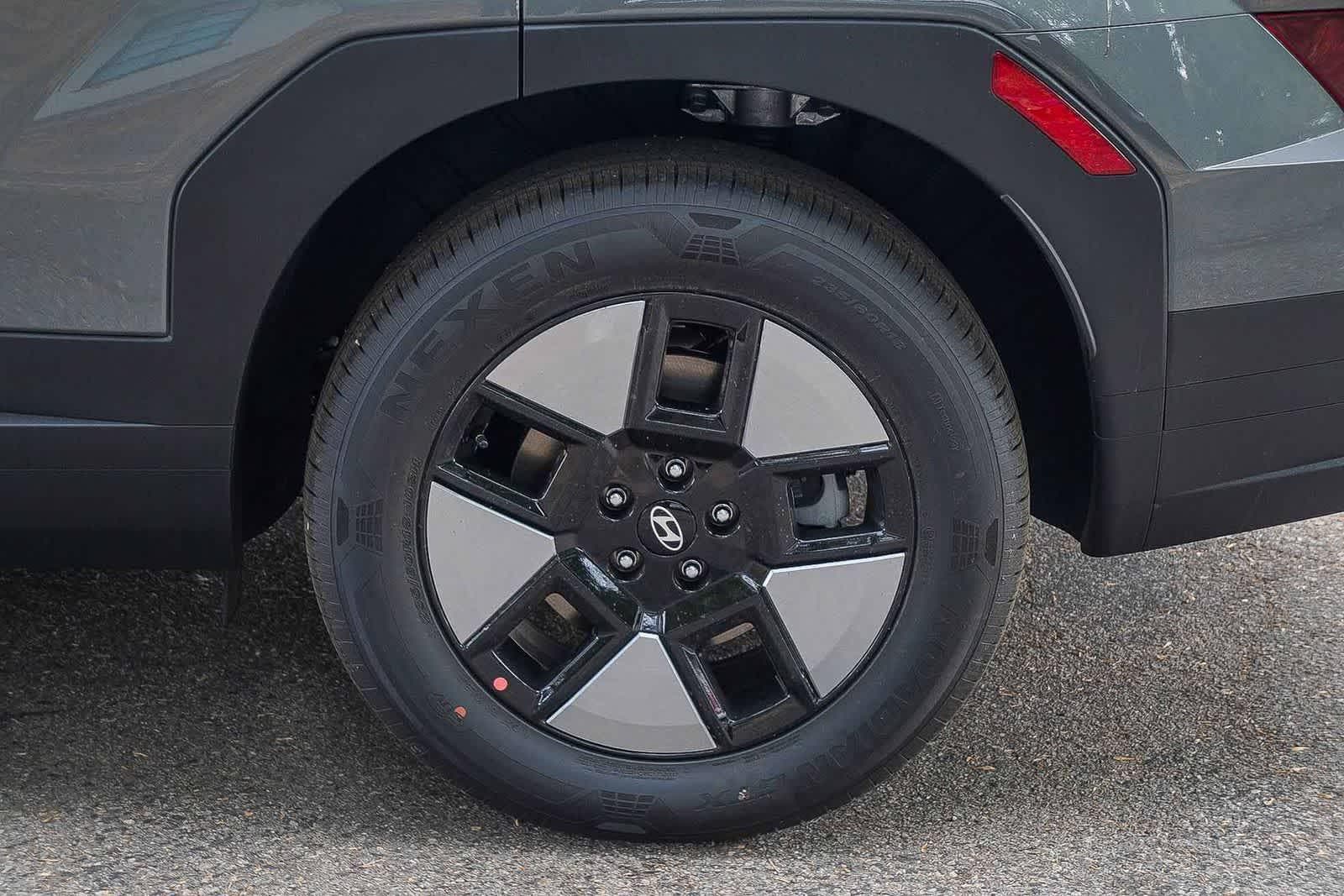 Thumbnail: 2026 Hyundai Santa Fe - 11