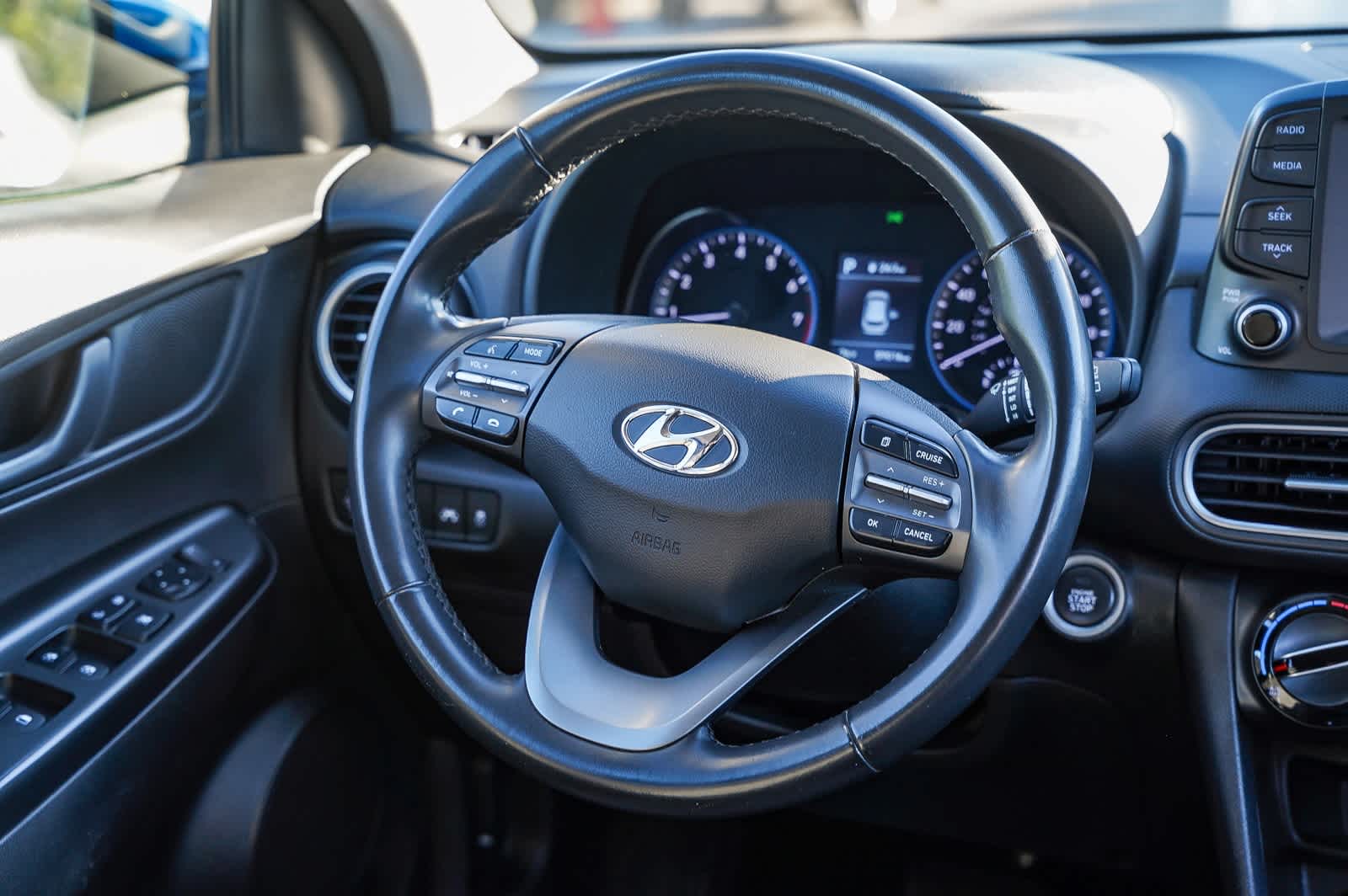 Thumbnail: 2020 Hyundai Kona - 15