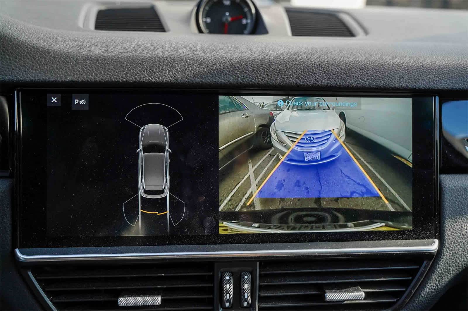 Thumbnail: 2019 Porsche Cayenne - 21