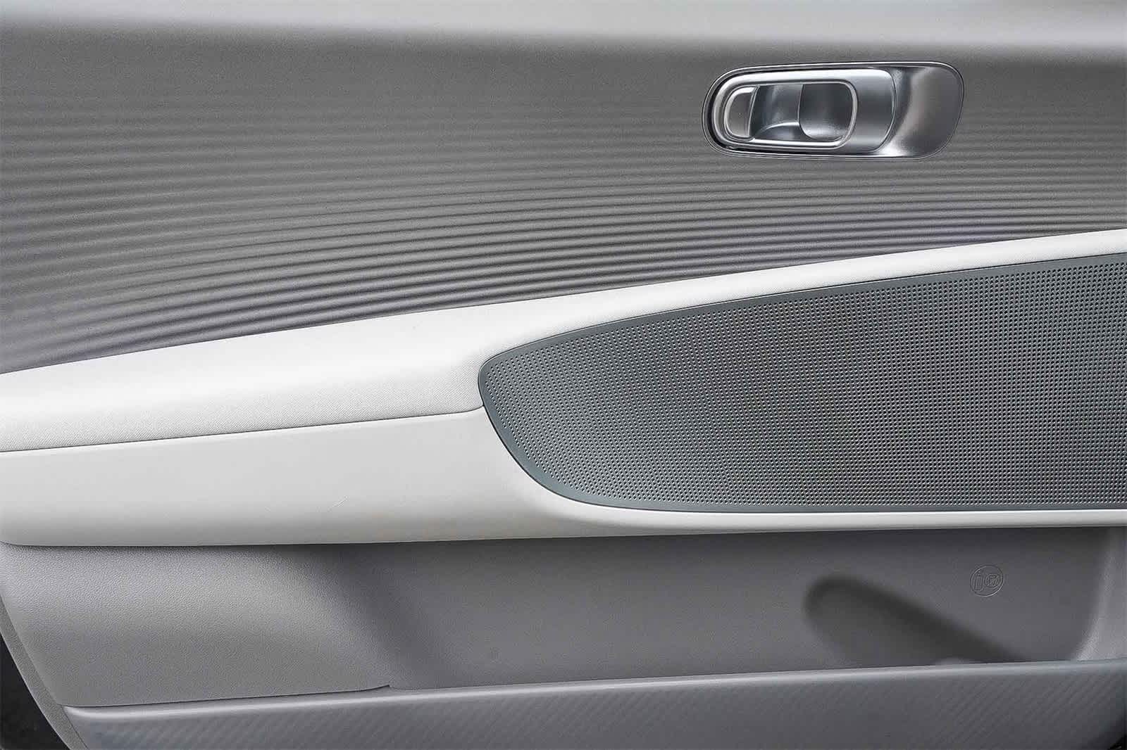 Thumbnail: 2024 Hyundai Ioniq 6 - 17