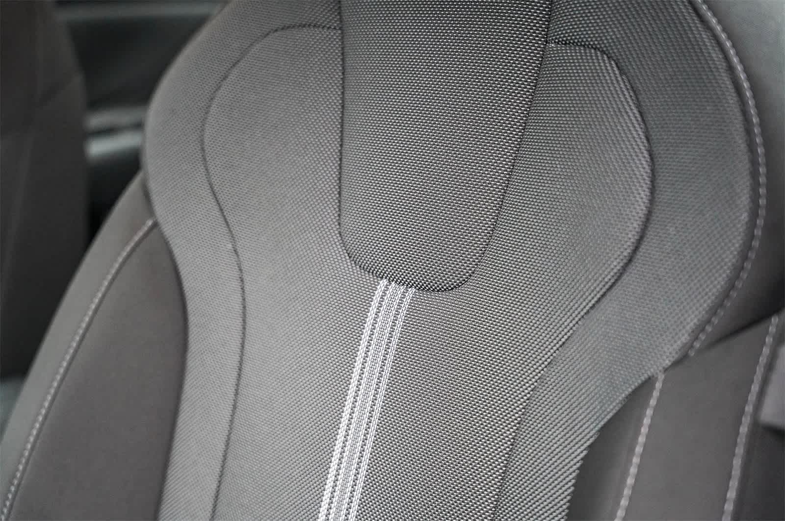 Thumbnail: 2025 Hyundai Elantra - 25