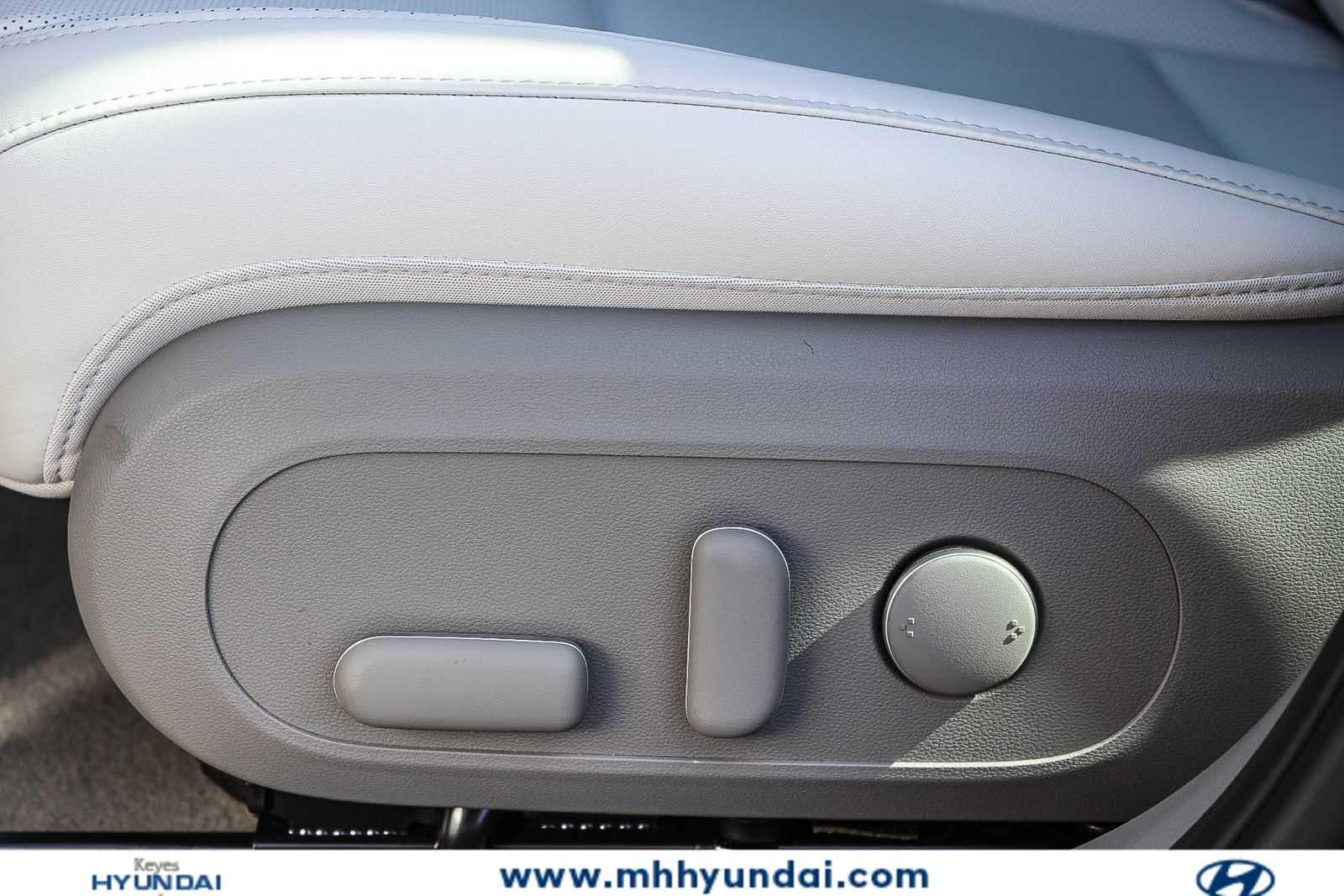 Thumbnail: 2025 Hyundai Ioniq 6 - 24