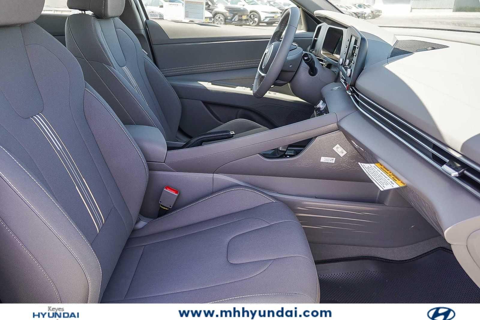 Thumbnail: 2026 Hyundai Elantra - 20