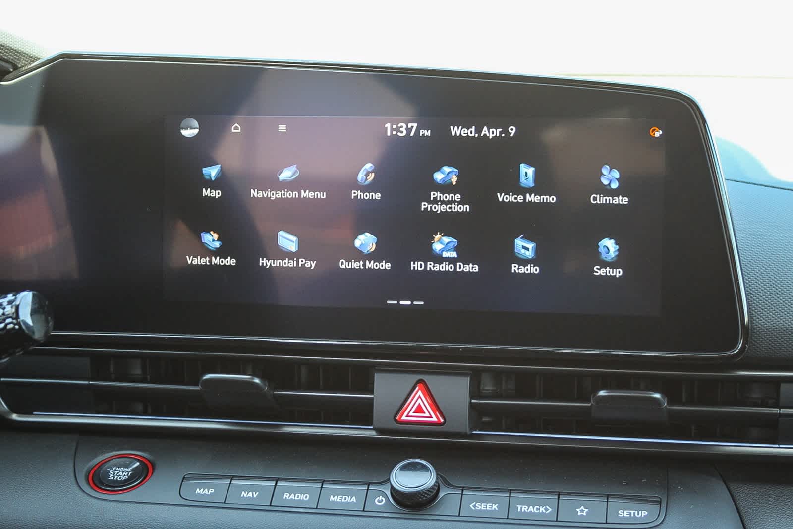Thumbnail: 2025 Hyundai Elantra - 18