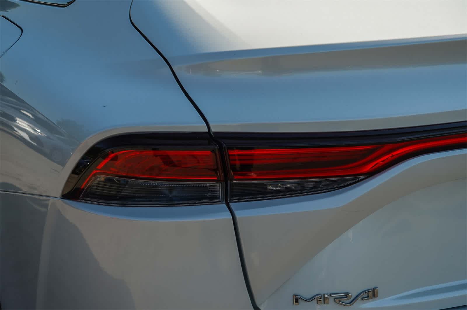 Thumbnail: 2021 Toyota Mirai - 7