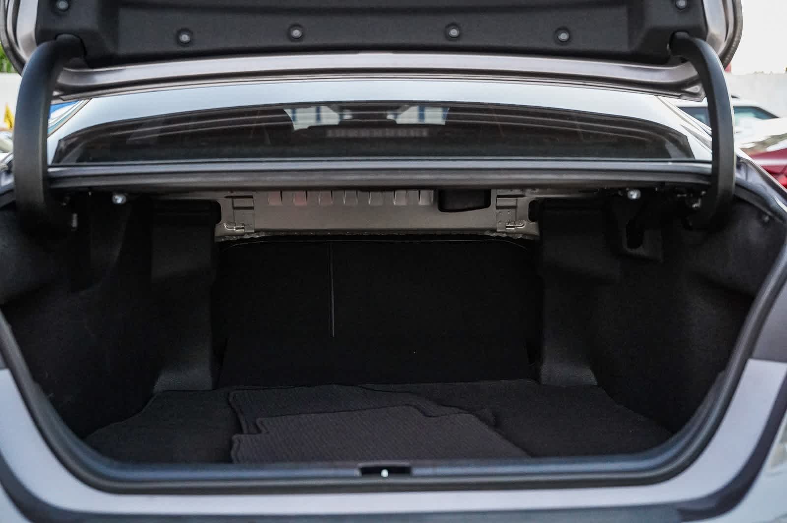 Thumbnail: 2022 Toyota Camry - 28