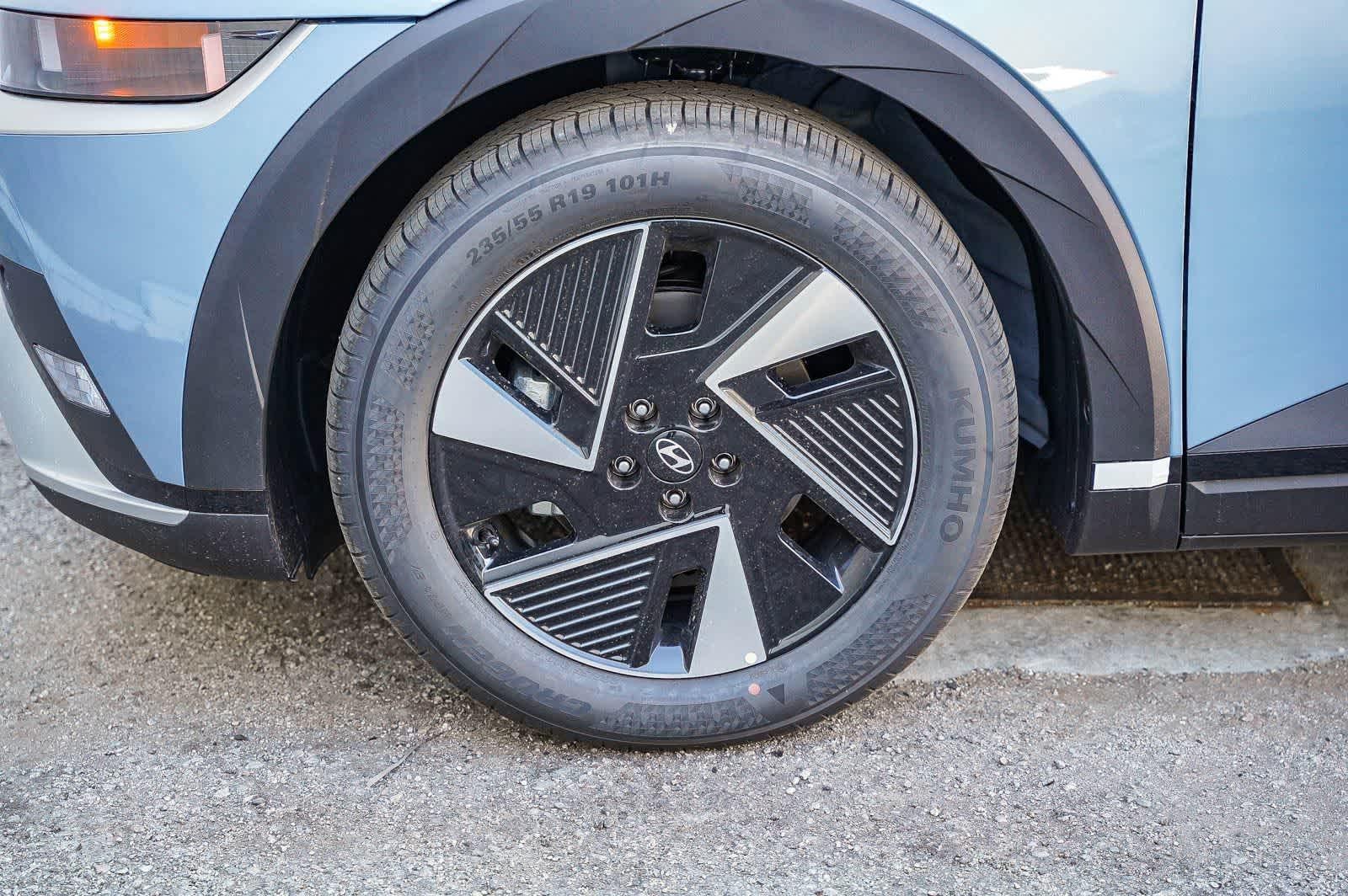 Thumbnail: 2026 Hyundai Ioniq 5 - 4