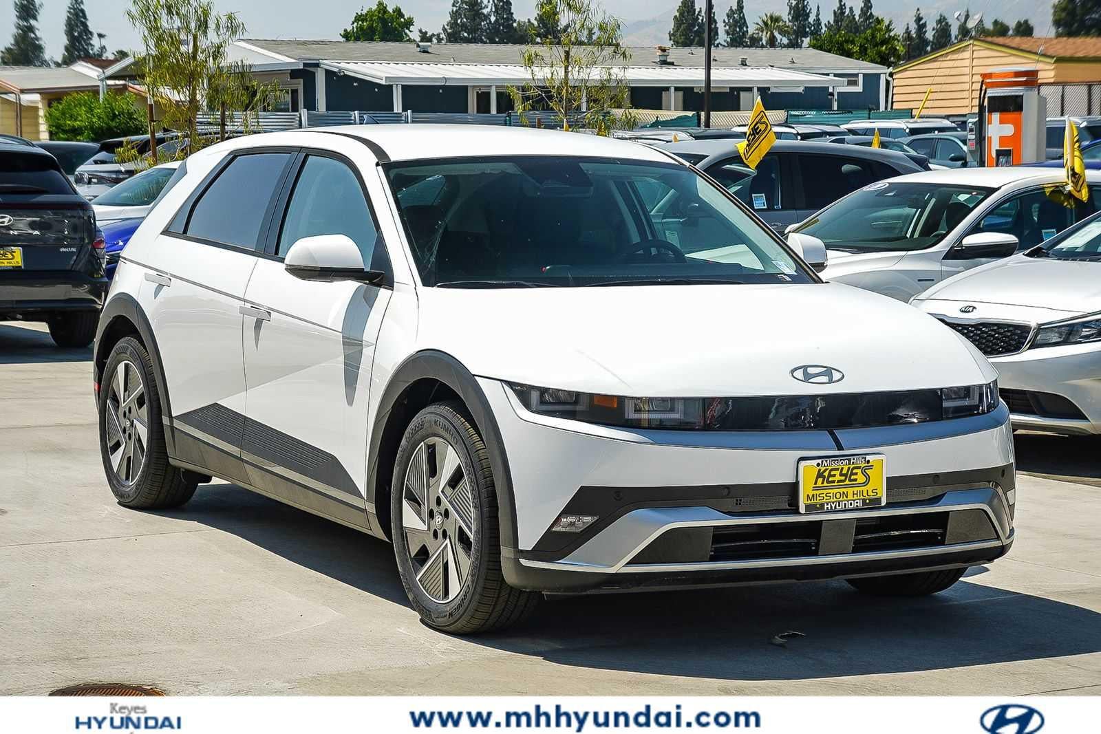 Thumbnail: 2026 Hyundai Ioniq 5 - 3