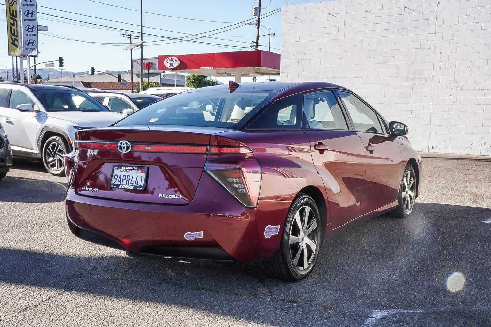 Thumbnail: 2019 Toyota Mirai - 6