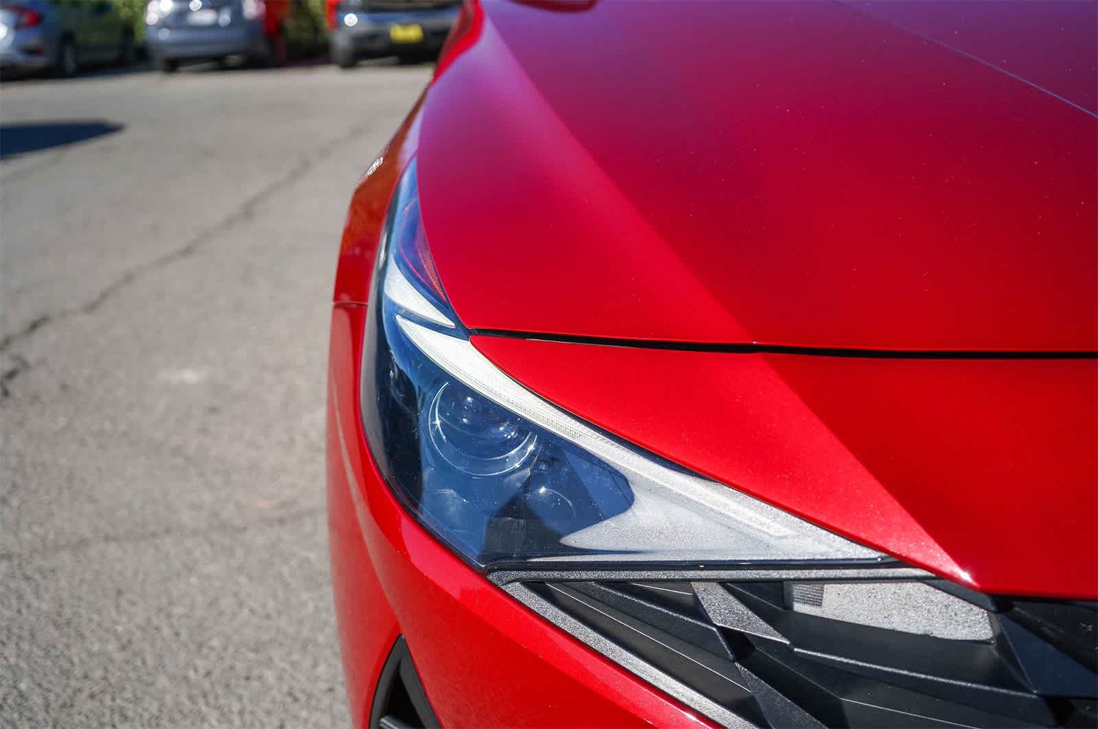 Thumbnail: 2023 Hyundai Elantra - 10