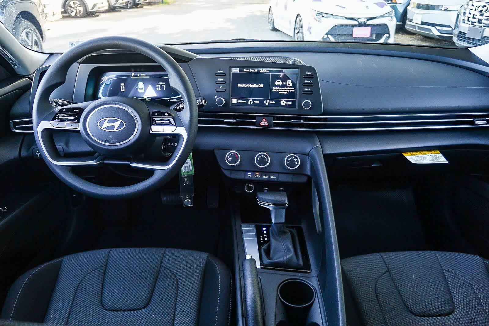 Thumbnail: 2026 Hyundai Elantra - 14