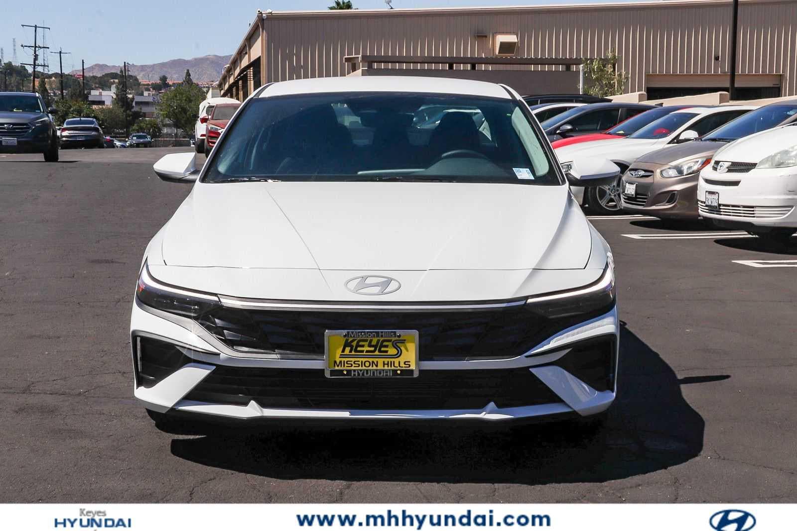 Thumbnail: 2026 Hyundai Elantra - 6