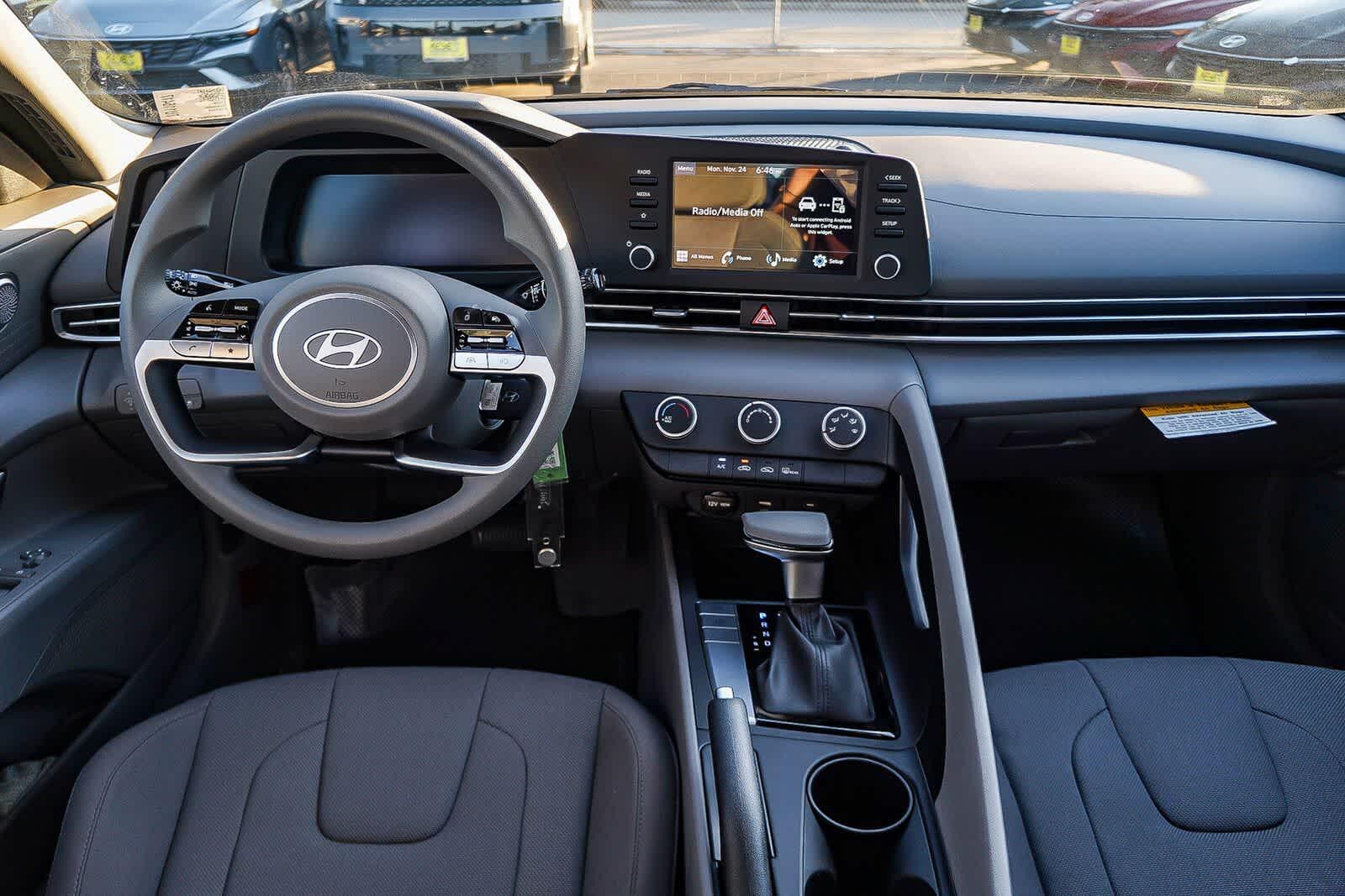 Thumbnail: 2026 Hyundai Elantra - 14